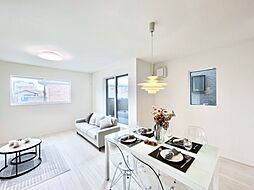 ～ME Select～　WICのあるマイホーム　千葉市中央区旭町　２４-１期　新築一戸建て 全２棟