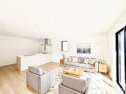 ～ME Select～　全居室収納付きのマイホーム　船橋市芝山５丁目　新築一戸建て　全３棟