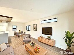 ～ME Select～　WICのあるマイホーム　稲毛海岸駅徒歩13分　千葉市美浜区稲毛海岸４丁目　新築一戸建て　全２棟