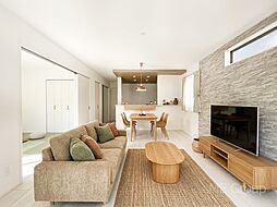 ～ME Select～　WICのあるマイホーム　グラファーレ　市川市下貝塚３丁目　１９期　新築一戸建て　全１棟