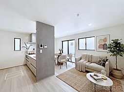 ～ME Select～　WICのあるマイホーム　松戸市中金杉４丁目　新築一戸建て　全３棟