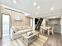～ME Select～　WICのあるマイホーム　船橋市松が丘４丁目　新築一戸建て　全２棟