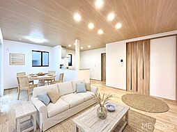 ～ME Select～　WICのあるマイホーム　市川市若宮３丁目　新築一戸建て　全１棟