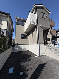 ゆったりした間取りで、自然光あふれる生活