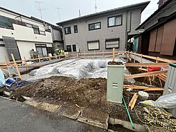 陽当たりの良い2階LDK＆ビルドインガレージのお家