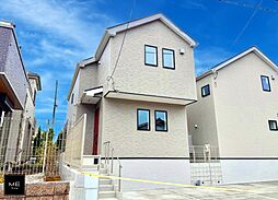 発進も駐車も並列の駐車場だとスムーズでストレスフリーです■伊勢原市高森台■