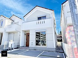 「相模大塚」駅まで徒歩10分　全居室収納付き■綾瀬市蓼川３丁目■