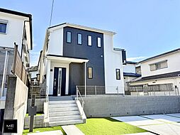 並列3台駐車可能なカースペース　土地面積200m2以上の閑静な住宅街■横浜市栄区長倉町■