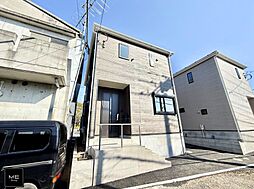 スーパー、コンビニが近く生活利便性良好■平塚市上平塚第4■