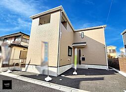 並列駐車2台可(車種による)　防犯カメラ付　小中学校まで徒歩5分圏内■相模原市緑区上九沢■