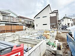 小中学校まで徒歩6分の安心感！並列2台駐車可能なカースペースを完備■座間市栗原中央1丁目第40■