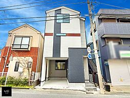 スーパーまで徒歩3分♪悪天候や花粉から愛車を守るビルトインガレージ■横浜市鶴見区東寺尾２丁目■