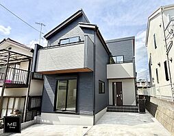 南道路に付き日当たり良好♪カースペース2台で大人1人1台車を持てます■横浜市瀬谷区中屋敷１丁目■