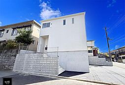 並列4台駐車可（車種による）角地で日当たり良好■横浜市戸塚区南舞岡４丁目第4■