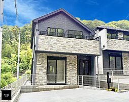 停めやすさが、暮らしを変える「並列2台駐車」(車種による）■横浜市戸塚区上矢部町２期■