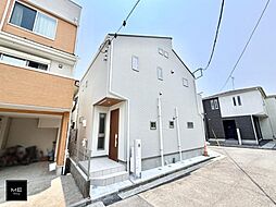 2階リビングには冬のヒヤッとをなくす床暖房完備■横浜市南区六ツ川２丁目４■