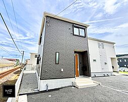 「飯田岡」駅まで徒歩6分　並列2～3台駐車可（車種による）■小田原市飯田岡第２０■
