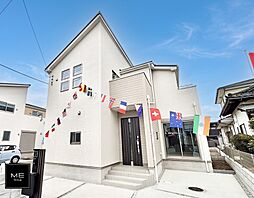 厚木市愛甲東の閑静な住環境に佇む採光豊かな2階建て■グラファーレ厚木市愛甲東３丁目■