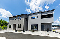 ガーデン・シティ多田プレミアム