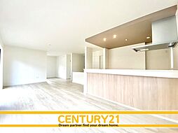 ＼ CENTURY21 ／ 西区横浜2丁目3期　限定1棟（今宿駅）