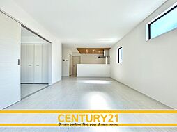 ＼ CENTURY21 ／ 西区今津11期　全3棟（今宿駅）