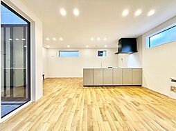 \ CENTURY21 / 東区名島5丁目 全3棟(千早駅)~早くも Last 1邸~