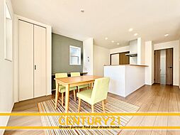 ＼ CENTURY21 ／ 一宮市浅井町小日比野　全5棟（江南）