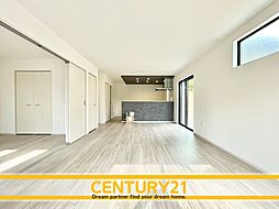 ＼ CENTURY21 ／ 須恵町須恵18期　全4棟（須恵中央駅）