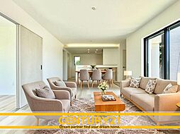 ＼ CENTURY21 ／粕屋町江辻6期　全1棟（土井駅）