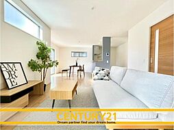 \CENTURY21/南区鶴田4丁目4期 全3棟 (博多南駅)