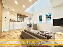 ＼ CENTURY21 ／南区長住4丁目　全1棟(福大前駅)
