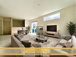 ＼CENTURY21／春日市下白水北5丁目1 期　全1棟 (博多南駅)