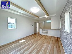 マエムラ　第2鶴羽田4丁目　1～2号棟