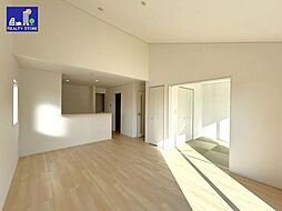 クレイドルガーデン梶尾町第8　新築戸建　1～2号棟