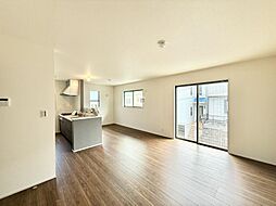 横浜市金沢区六浦3丁目　新築戸建　全2棟