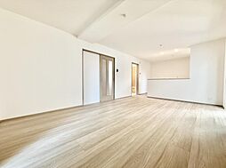 平塚市西八幡４丁目　新築戸建　全２棟