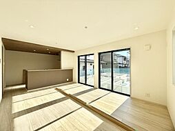 秦野市春日町　新築戸建　全２棟