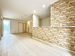 ■最終1棟！■ 充実の設備と豊富な収納 　カースペース2台駐車可能■南区相模台■