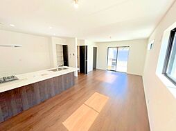 ZEH水準省エネ住宅！緑の風と海の香りで心満たされる毎日を♪■三浦郡葉山町長柄■