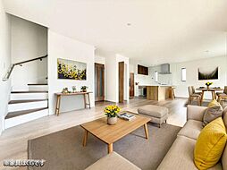 カースペース2台駐車可能　パントリーやウォークインクローゼット等豊富な収納■横浜市戸塚区平戸町■