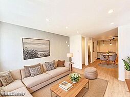 横浜市西区岡野２丁目６　新築戸建　全３棟