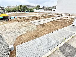 相鉄線「相模大塚」駅まで徒歩19分！広々敷地、駐車2～3台可！■綾瀬市蓼川１丁目■
