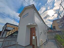 高台、東道路につき陽当り良好♪広々としたLDKは床暖房完備！　■横浜市港南区芹が谷４丁目２■