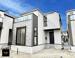 吹き抜けが開放感を演出♪SICやパントリーを備えた、収納充実の住まい ■藤沢市辻堂東海岸2丁目■