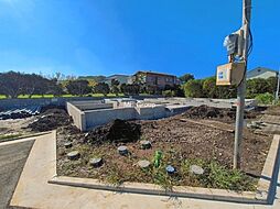 緑豊かな住宅街の落ち着いた街並に位置する全8区画の美しい分譲地■横浜市都筑区南山田町■