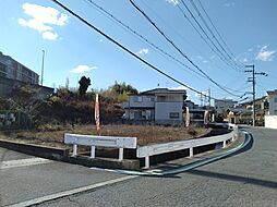 ＜Nitto Town　二上＞　新規分譲開始　建築条件無　暮らしに便利な住環境　５５坪　３区画　