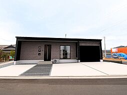 高松市六条町建売(4)　平屋3LDK　ガレージ付き　ZEH住宅