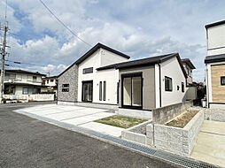 ブルーミングガーデン 守山市水保町1棟