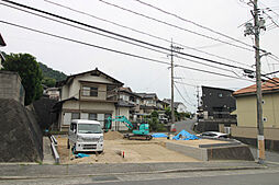ブルーミングガーデン 東広島市黒瀬楢原北2丁目1棟