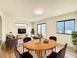 川口市安行小山　新築一戸建て　全３棟